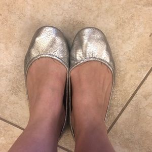 Size 8 Silver screens